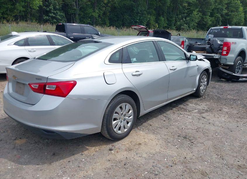 Photo 4 of 2016 Chevrolet Malibu L (VIN 1G1ZA5ST6GF214399)