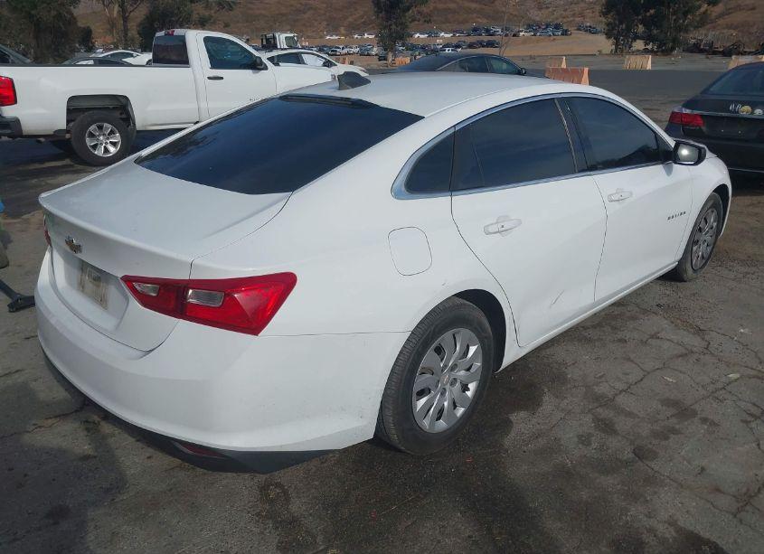 Photo 4 of 2016 Chevrolet Malibu L (VIN 1G1ZA5ST8GF223654)