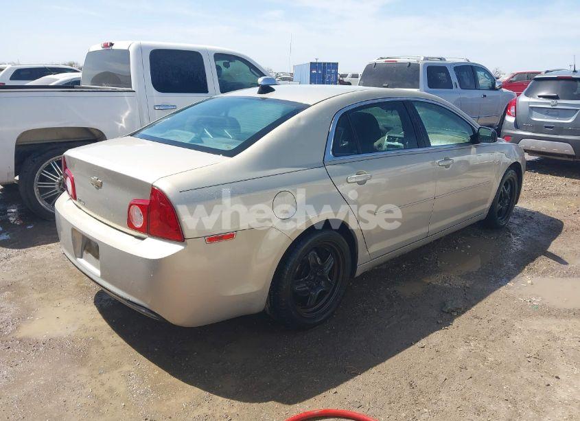 Photo 4 of 2012 Chevrolet Malibu LS (VIN 1G1ZB5E00CF186575)