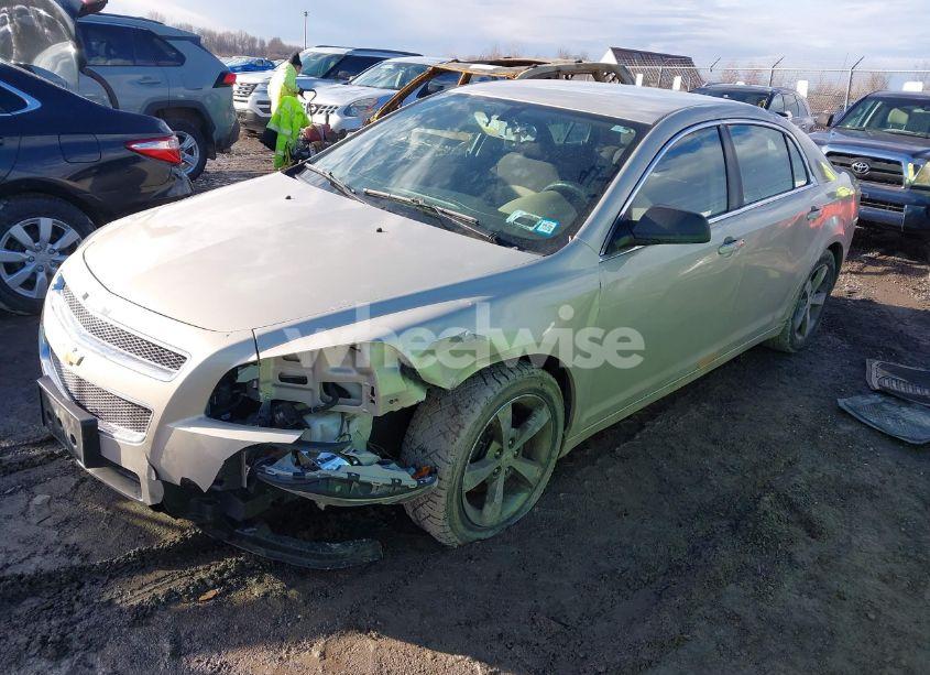 Photo 2 of 2012 Chevrolet Malibu LS (VIN 1G1ZB5E00CF297143)