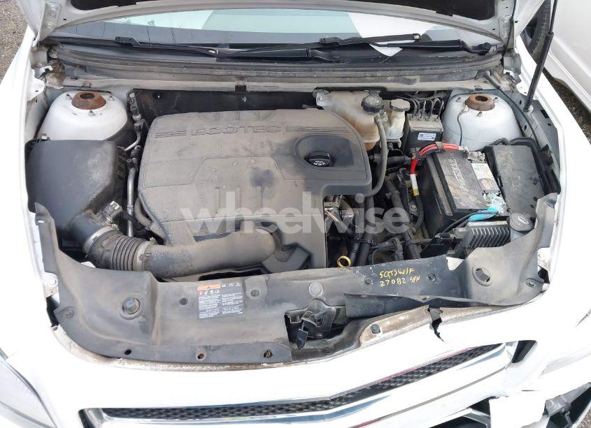 Photo 10 of 2012 Chevrolet Malibu LS (VIN 1G1ZB5E01CF156162)