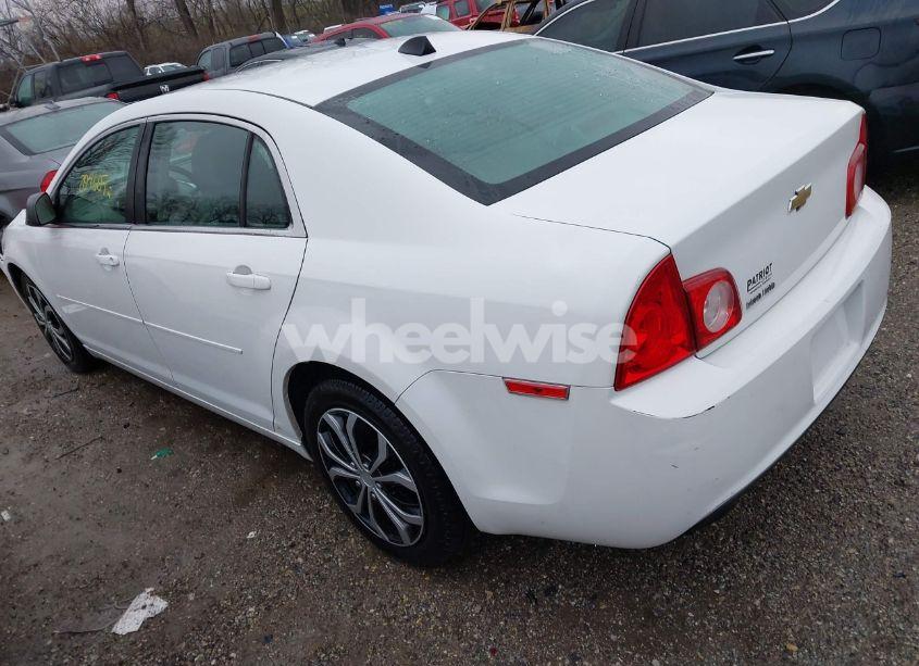 Photo 3 of 2012 Chevrolet Malibu LS (VIN 1G1ZB5E01CF156162)