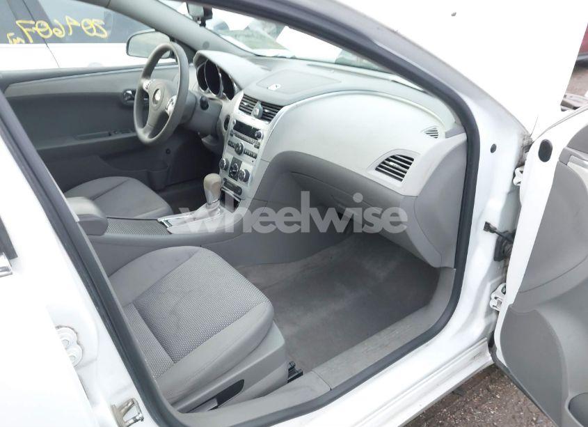 Photo 5 of 2012 Chevrolet Malibu LS (VIN 1G1ZB5E01CF156162)