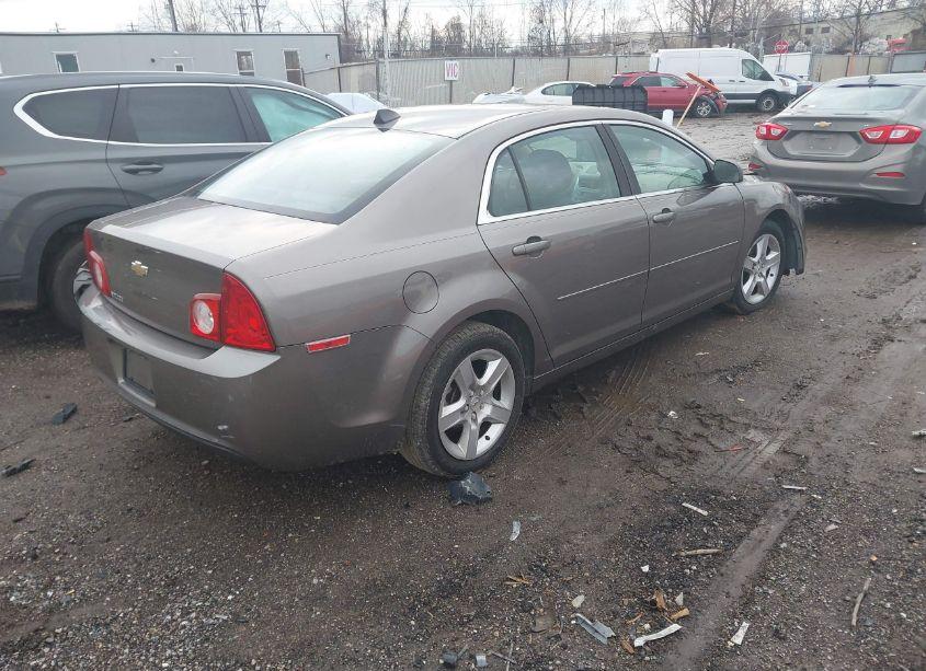 Photo 4 of 2012 Chevrolet Malibu LS (VIN 1G1ZB5E01CF171065)