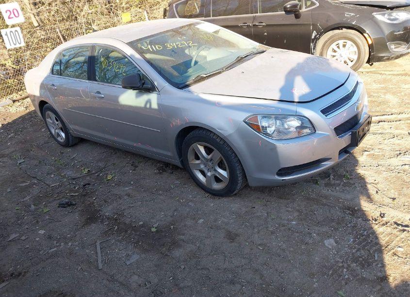 2012 Chevrolet Malibu LS (VIN 1G1ZB5E01CF185323) main photo