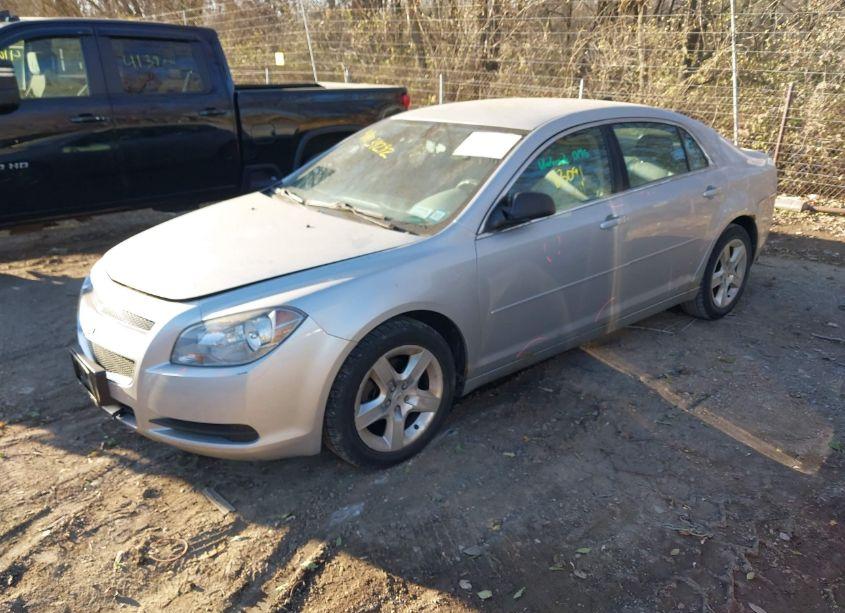 Photo 2 of 2012 Chevrolet Malibu LS (VIN 1G1ZB5E01CF185323)