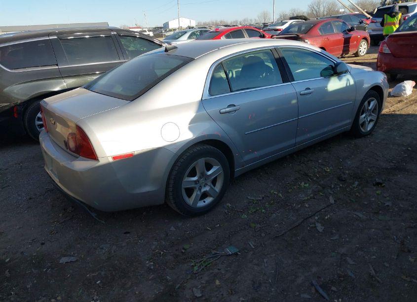 Photo 4 of 2012 Chevrolet Malibu LS (VIN 1G1ZB5E01CF185323)