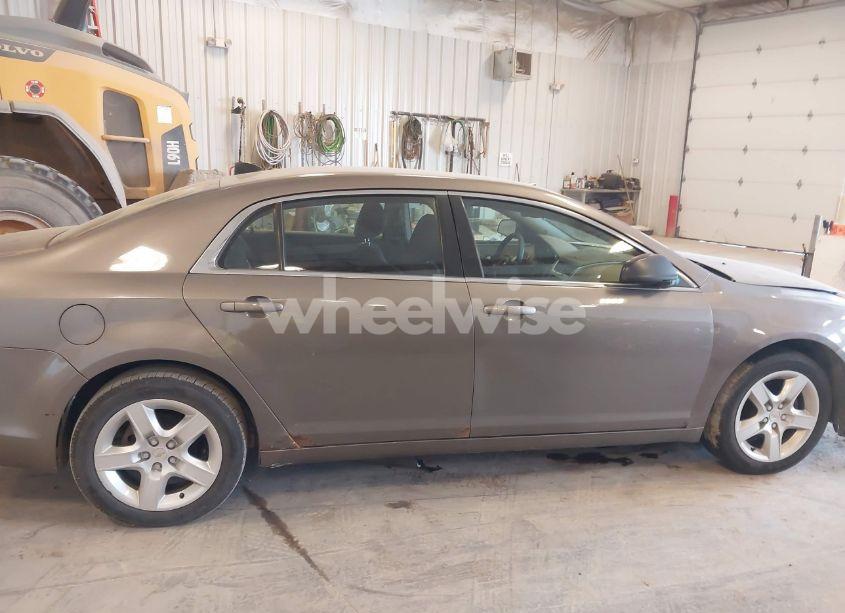 Photo 13 of 2012 Chevrolet Malibu LS (VIN 1G1ZB5E01CF186620)