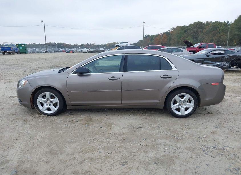 Photo 14 of 2012 Chevrolet Malibu LS (VIN 1G1ZB5E01CF253796)