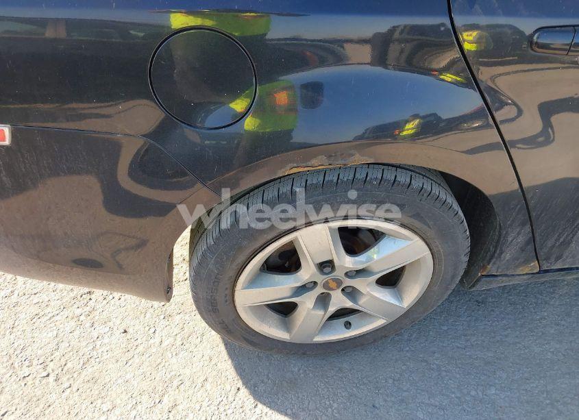 Photo 6 of 2012 Chevrolet Malibu LS (VIN 1G1ZB5E02CF113045)