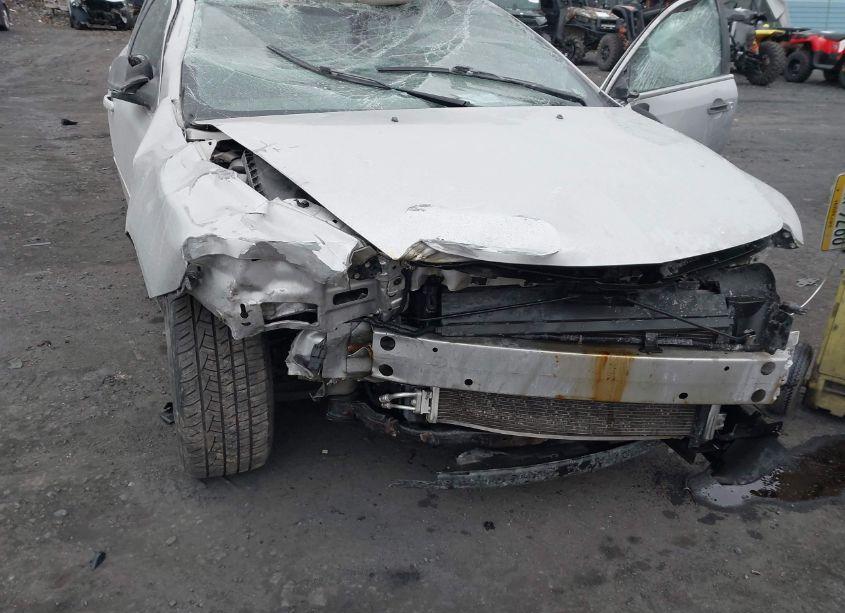 Photo 6 of 2012 Chevrolet Malibu LS (VIN 1G1ZB5E02CF117435)