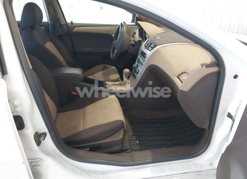 Photo 5 of 2012 Chevrolet Malibu LS (VIN 1G1ZB5E02CF209838)