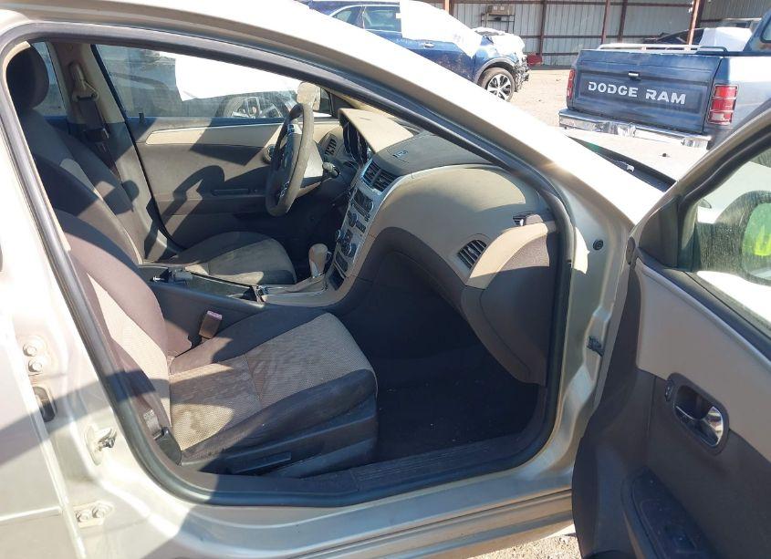 Photo 5 of 2012 Chevrolet Malibu LS (VIN 1G1ZB5E02CF249126)