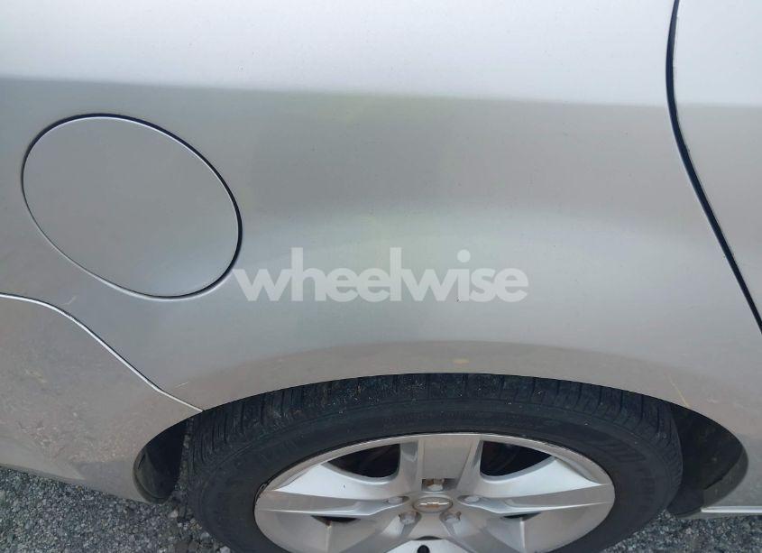 Photo 13 of 2012 Chevrolet Malibu LS (VIN 1G1ZB5E03CF166417)