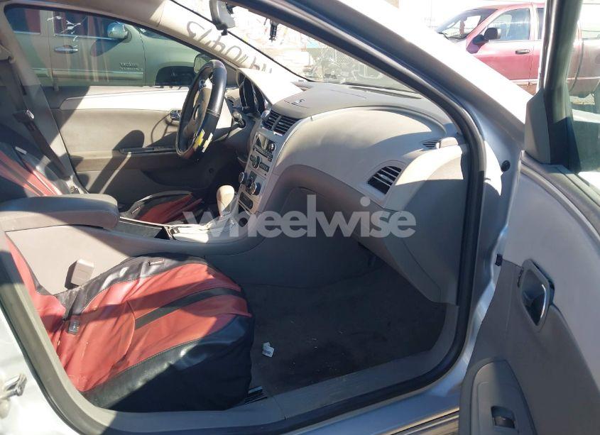 Photo 5 of 2012 Chevrolet Malibu LS (VIN 1G1ZB5E04CF115086)