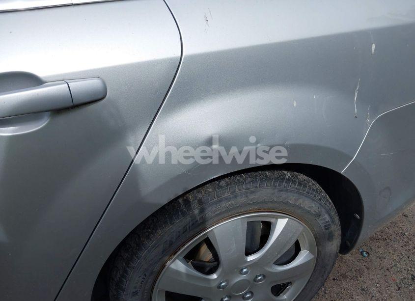 Photo 6 of 2012 Chevrolet Malibu LS (VIN 1G1ZB5E04CF165888)