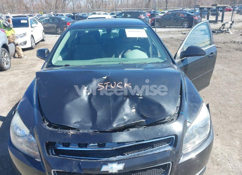 Photo 10 of 2012 Chevrolet Malibu LS (VIN 1G1ZB5E04CF180746)