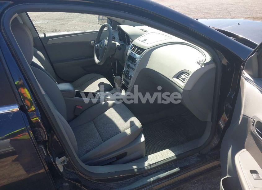 Photo 5 of 2012 Chevrolet Malibu LS (VIN 1G1ZB5E04CF180746)