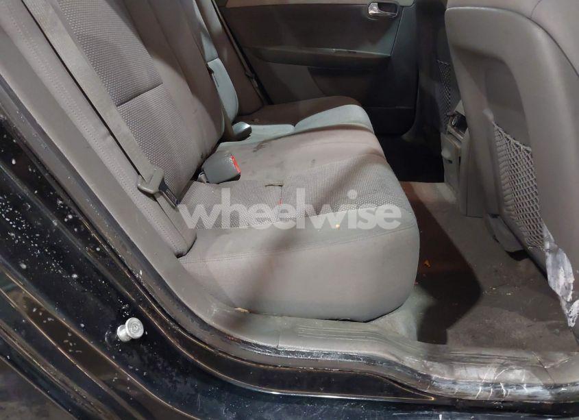 Photo 8 of 2012 Chevrolet Malibu LS (VIN 1G1ZB5E04CF221845)