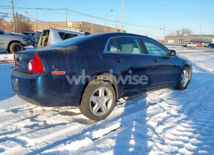 Photo 4 of 2012 Chevrolet Malibu LS (VIN 1G1ZB5E04CF238063)