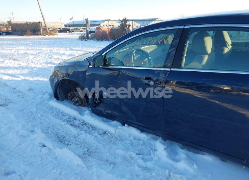 Photo 6 of 2012 Chevrolet Malibu LS (VIN 1G1ZB5E04CF238063)