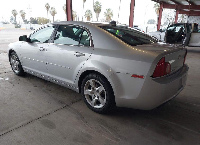 Photo 3 of 2012 Chevrolet Malibu LS (VIN 1G1ZB5E04CF254733)