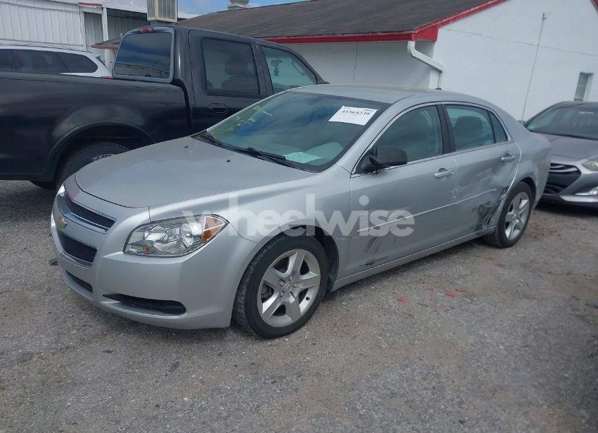 Photo 2 of 2012 Chevrolet Malibu LS (VIN 1G1ZB5E04CF276716)