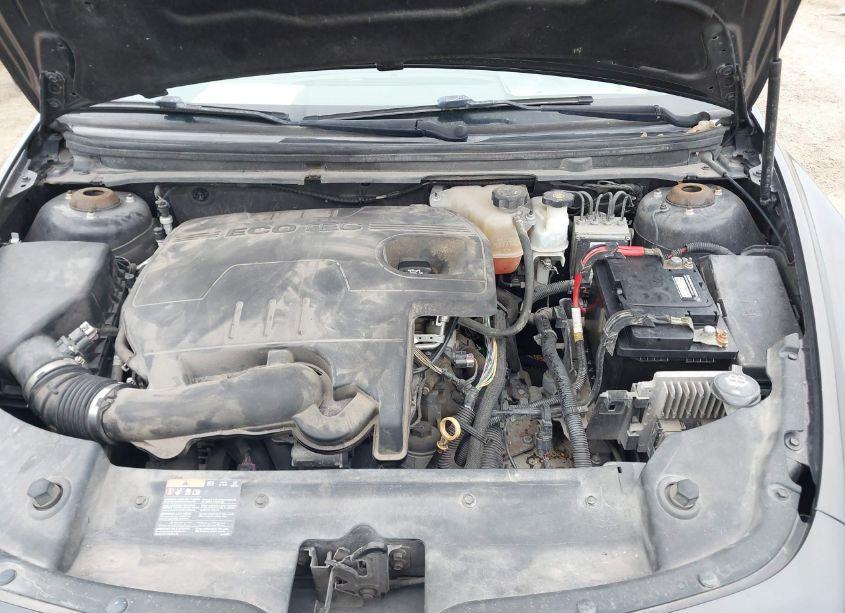 Photo 10 of 2012 Chevrolet Malibu LS (VIN 1G1ZB5E04CF303932)