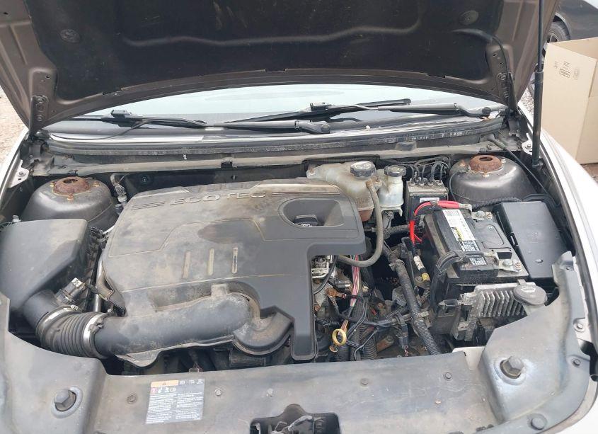 Photo 10 of 2012 Chevrolet Malibu LS (VIN 1G1ZB5E05CF189911)