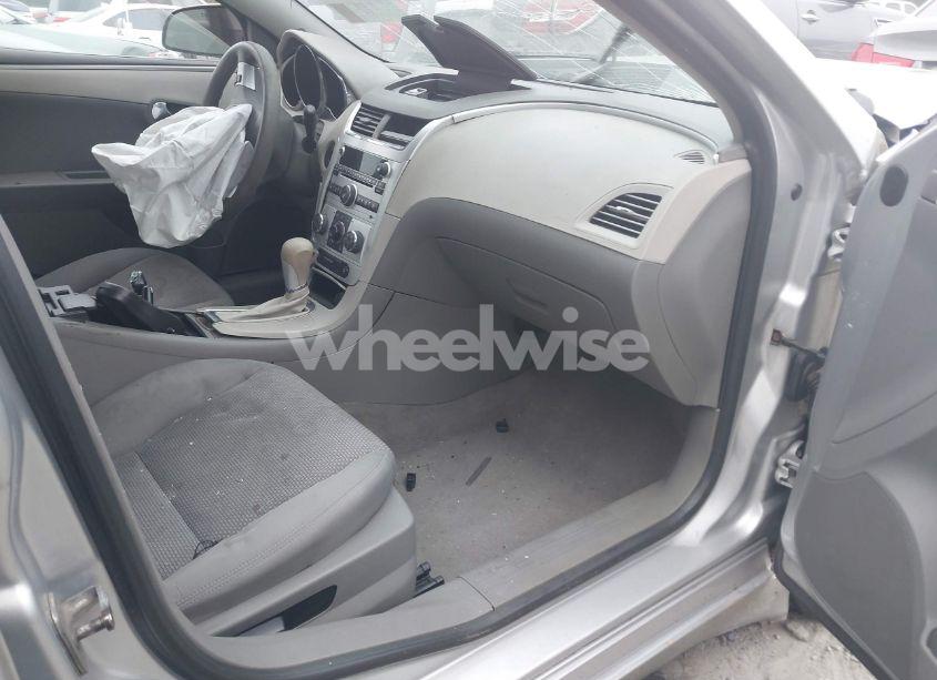 Photo 5 of 2012 Chevrolet Malibu LS (VIN 1G1ZB5E06CF121262)