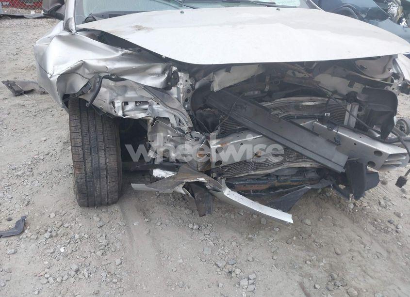 Photo 6 of 2012 Chevrolet Malibu LS (VIN 1G1ZB5E06CF121262)