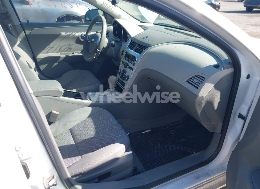 Photo 5 of 2012 Chevrolet Malibu LS (VIN 1G1ZB5E06CF280556)