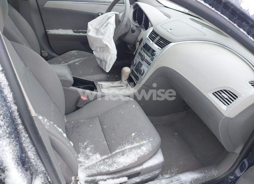 Photo 5 of 2012 Chevrolet Malibu LS (VIN 1G1ZB5E06CF284140)