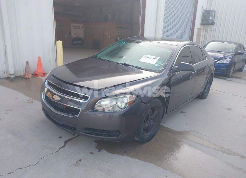 Photo 2 of 2012 Chevrolet Malibu LS (VIN 1G1ZB5E06CF289841)