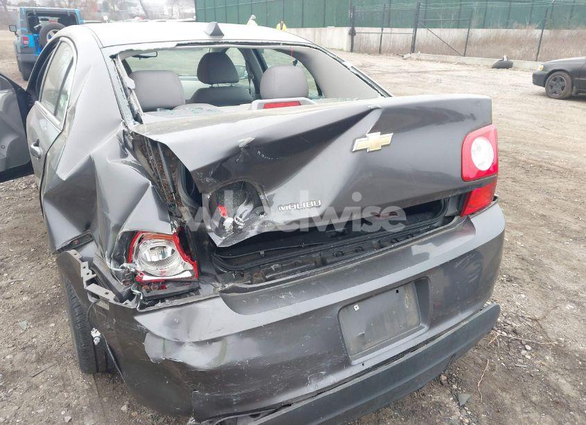 Photo 6 of 2012 Chevrolet Malibu LS (VIN 1G1ZB5E06CF363274)