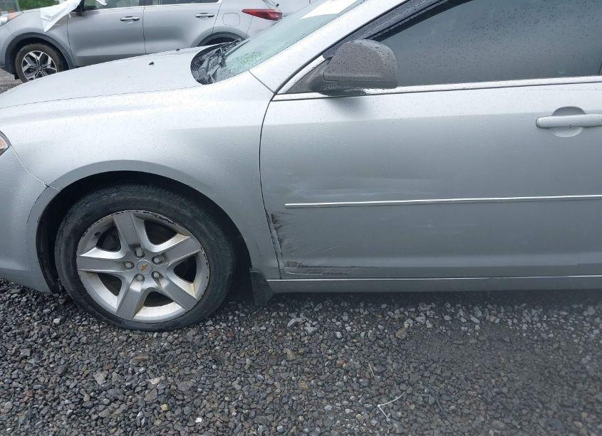 Photo 6 of 2012 Chevrolet Malibu LS (VIN 1G1ZB5E07CF209012)