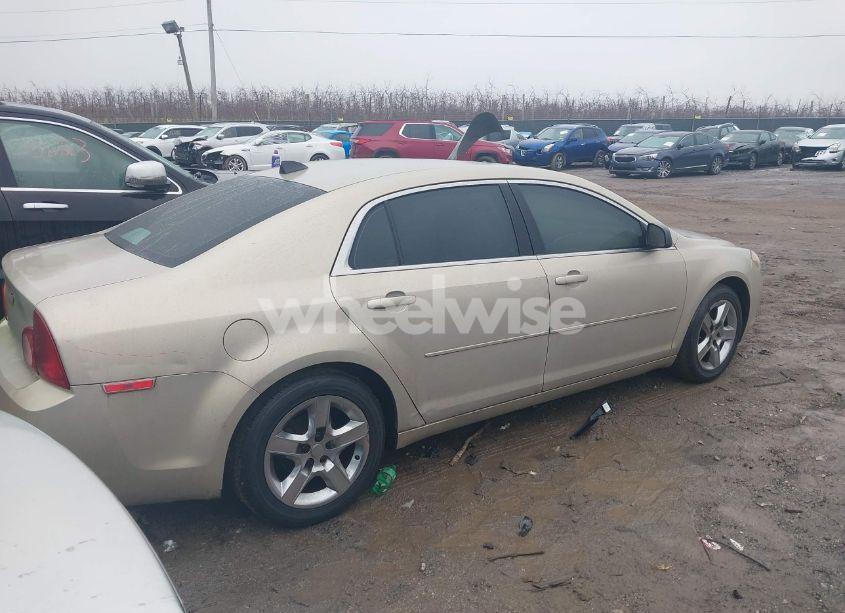 Photo 4 of 2012 Chevrolet Malibu LS (VIN 1G1ZB5E07CF243628)