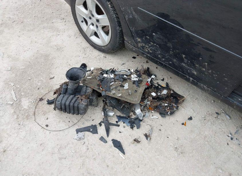 Photo 12 of 2012 Chevrolet Malibu LS (VIN 1G1ZB5E07CF282042)