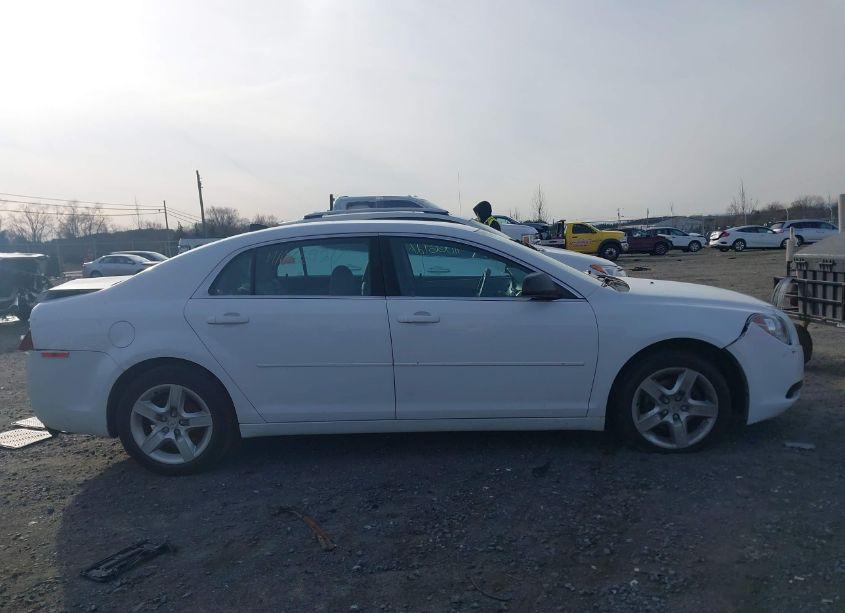 Photo 13 of 2012 Chevrolet Malibu LS (VIN 1G1ZB5E08CF178496)