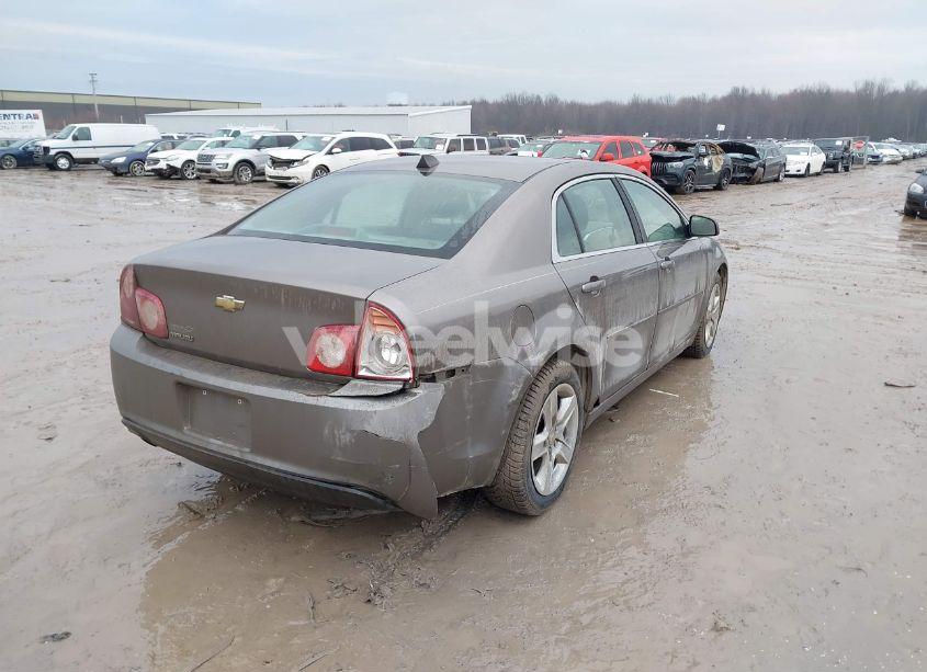 Photo 4 of 2012 Chevrolet Malibu LS (VIN 1G1ZB5E08CF188221)