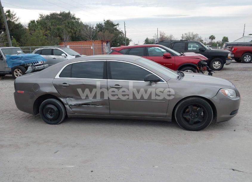 Photo 13 of 2012 Chevrolet Malibu LS (VIN 1G1ZB5E08CF351238)