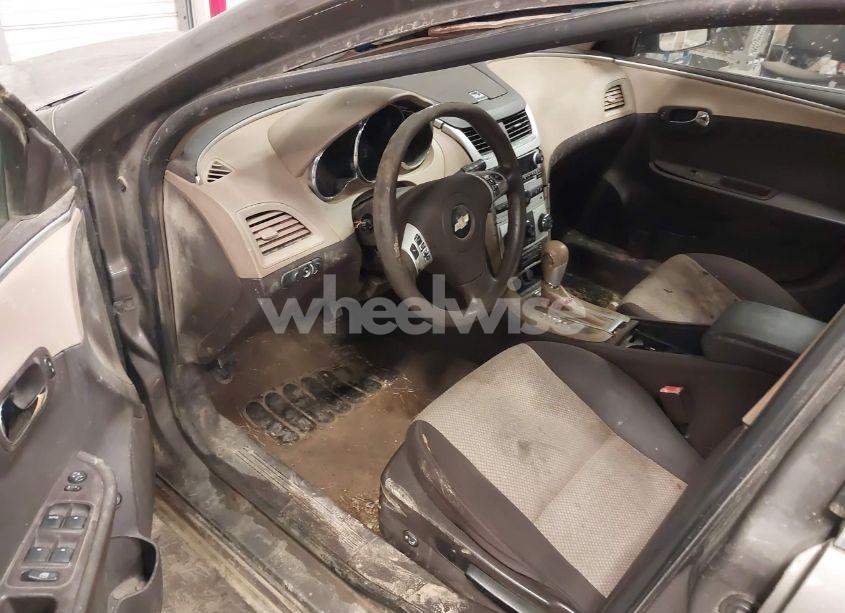 Photo 13 of 2012 Chevrolet Malibu LS (VIN 1G1ZB5E09CF154787)