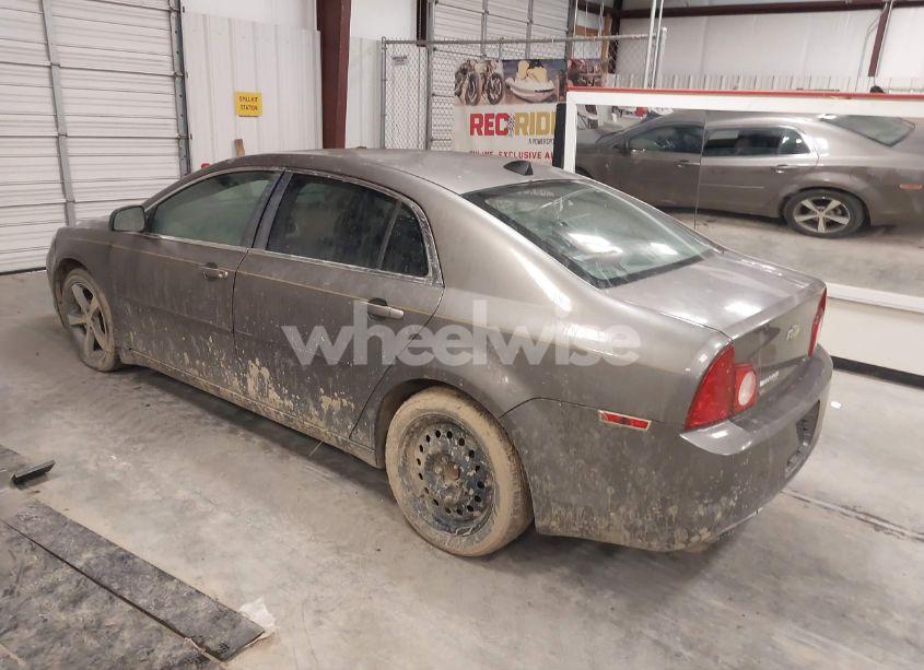 Photo 3 of 2012 Chevrolet Malibu LS (VIN 1G1ZB5E09CF154787)