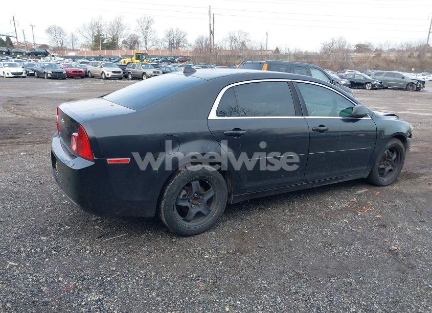 Photo 4 of 2012 Chevrolet Malibu LS (VIN 1G1ZB5E09CF182346)