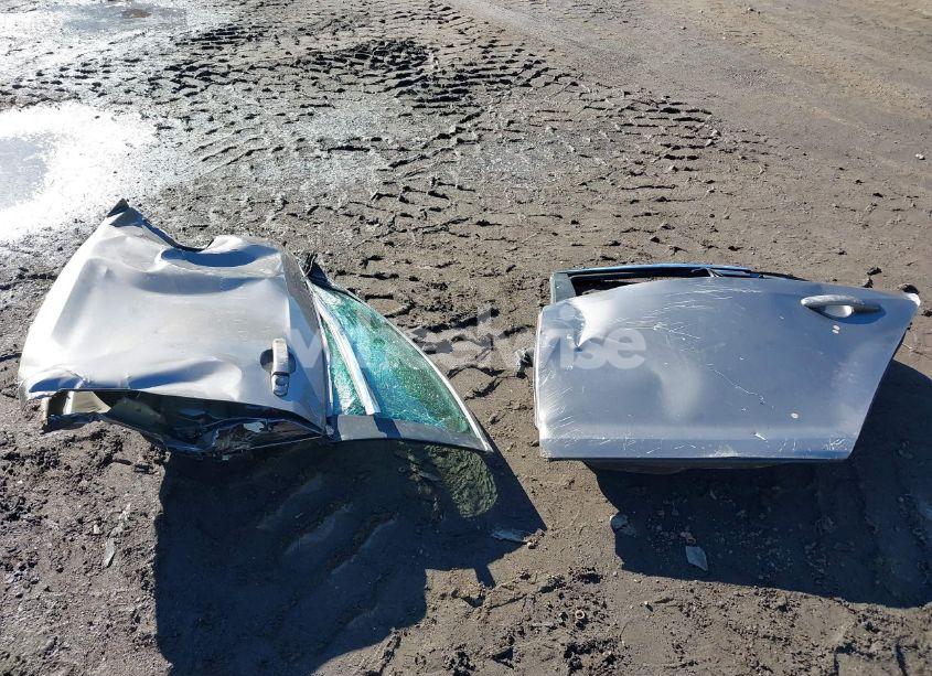 Photo 12 of 2012 Chevrolet Malibu LS (VIN 1G1ZB5E09CF204362)