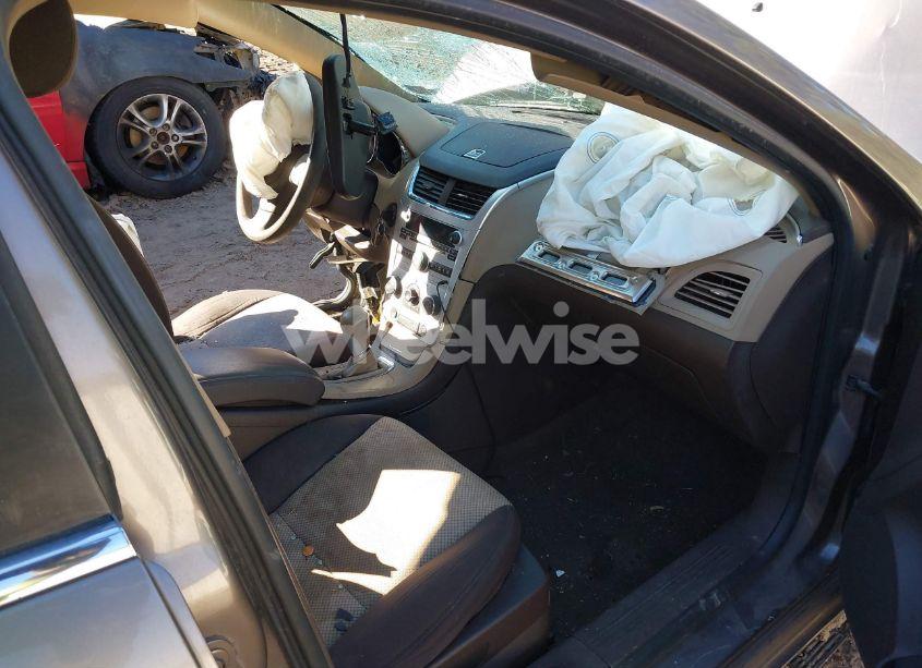 Photo 5 of 2012 Chevrolet Malibu LS (VIN 1G1ZB5E09CF204362)