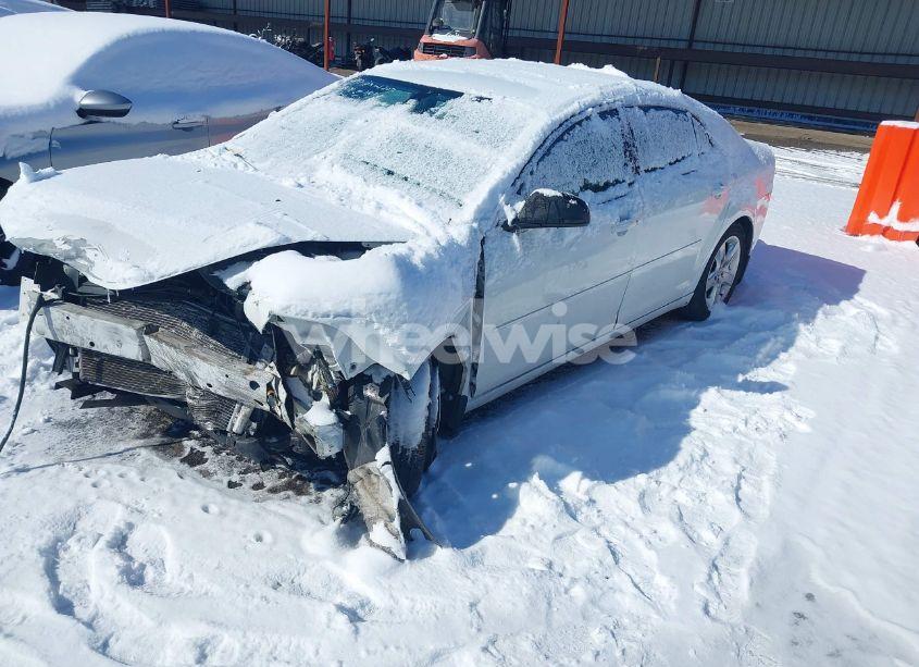 Photo 2 of 2012 Chevrolet Malibu LS (VIN 1G1ZB5E09CF206483)