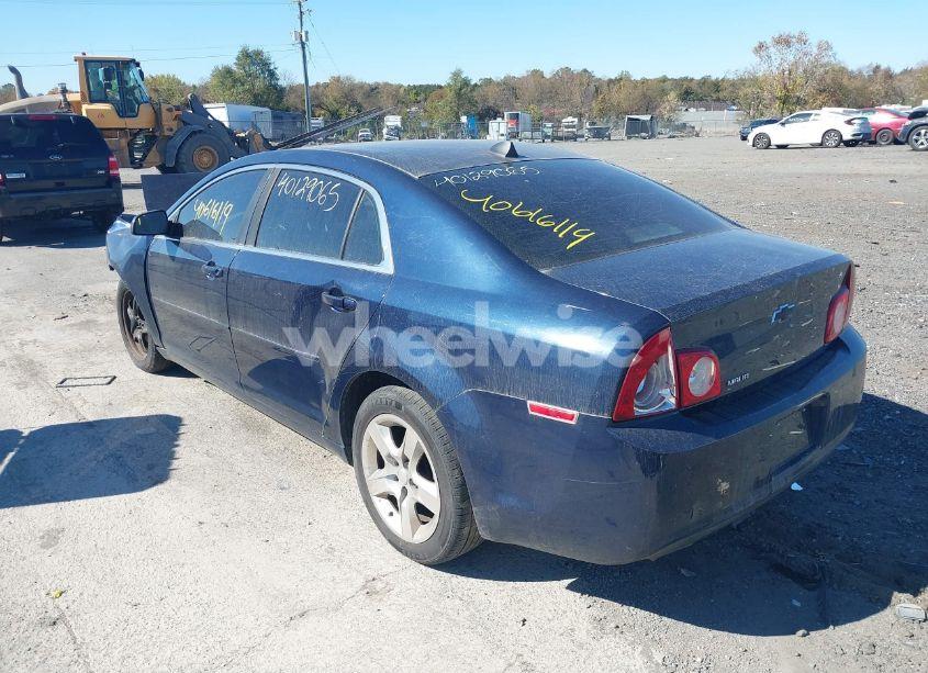 Photo 3 of 2012 Chevrolet Malibu LS (VIN 1G1ZB5E09CF240679)