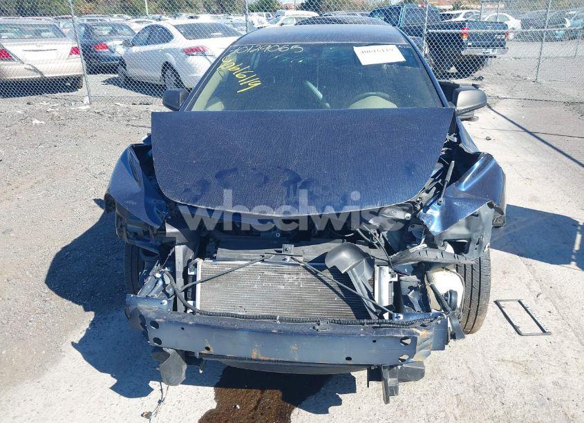 Photo 6 of 2012 Chevrolet Malibu LS (VIN 1G1ZB5E09CF240679)