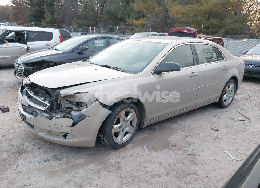 Photo 2 of 2012 Chevrolet Malibu LS (VIN 1G1ZB5E09CF241962)